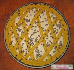 crostata ricotta e cioccolato da infornare