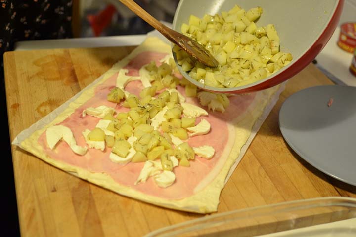 Preparazione ricetta rotolo-6